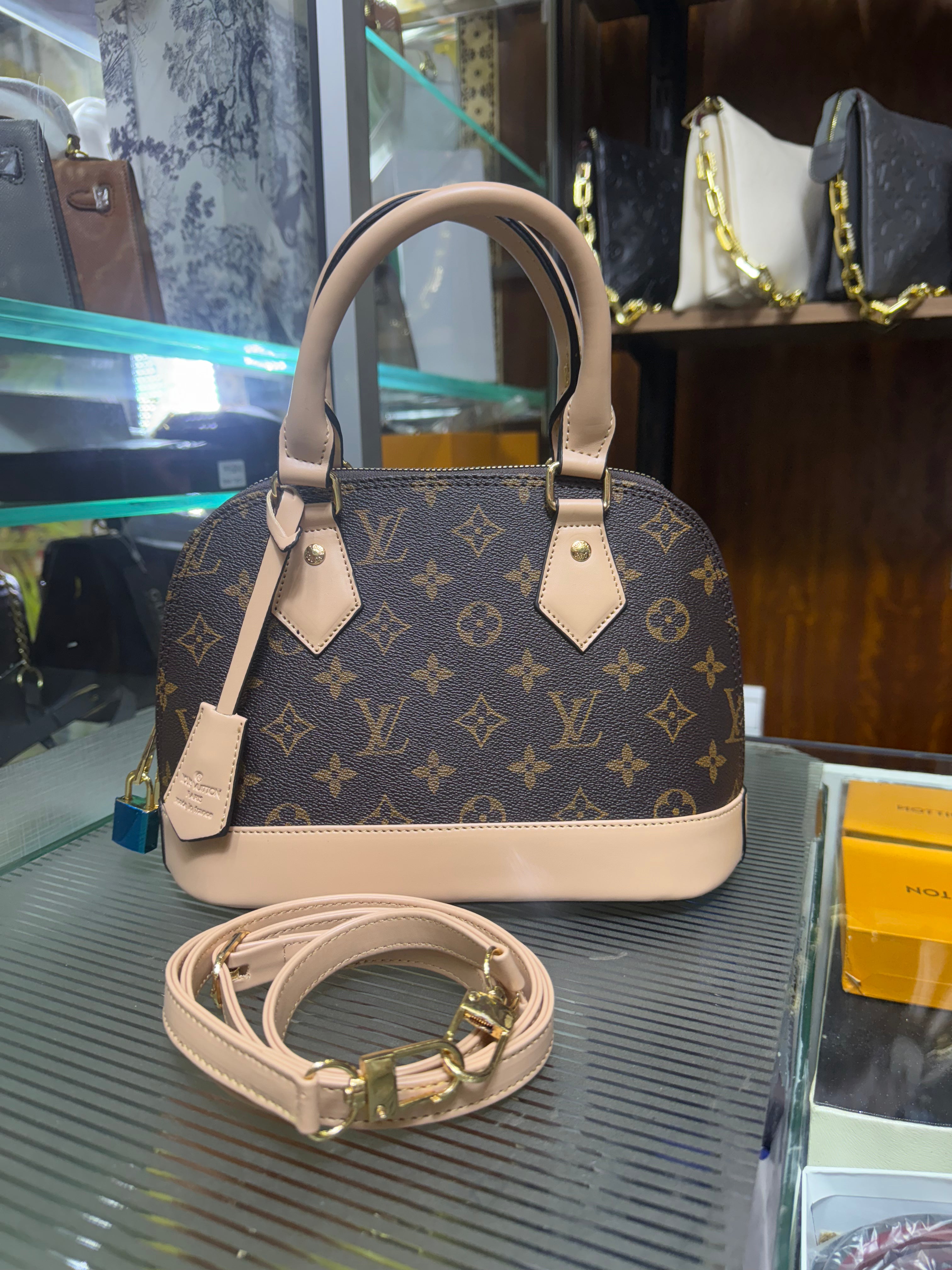 Louis Vuitton Alma Classique