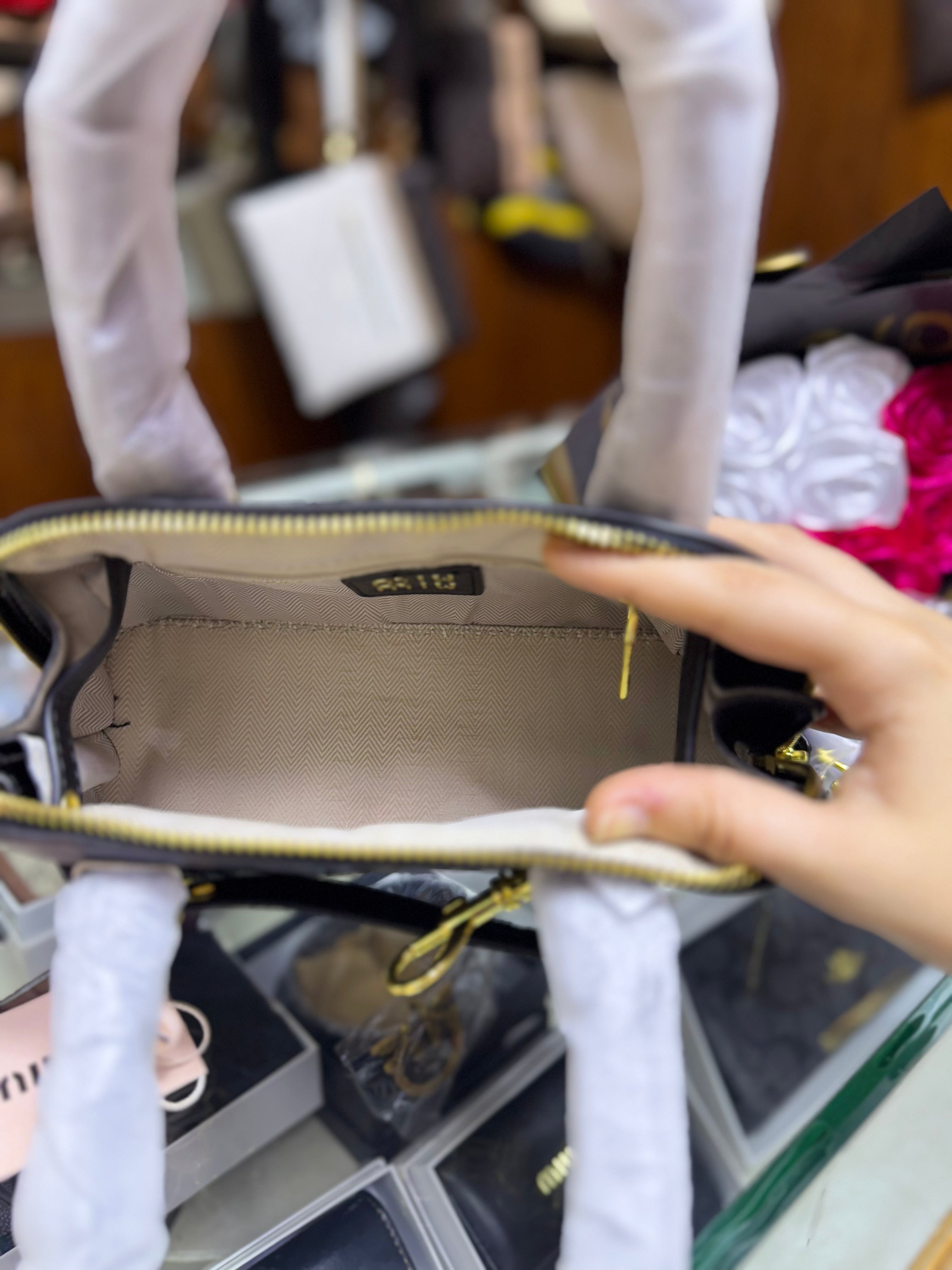 Sac Miu Miu Aventure Noir